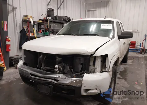 2009 Chevrolet Silverado 1500 Lt z USA, uszkodzony, nr VIN 1GCEK29089Z143446